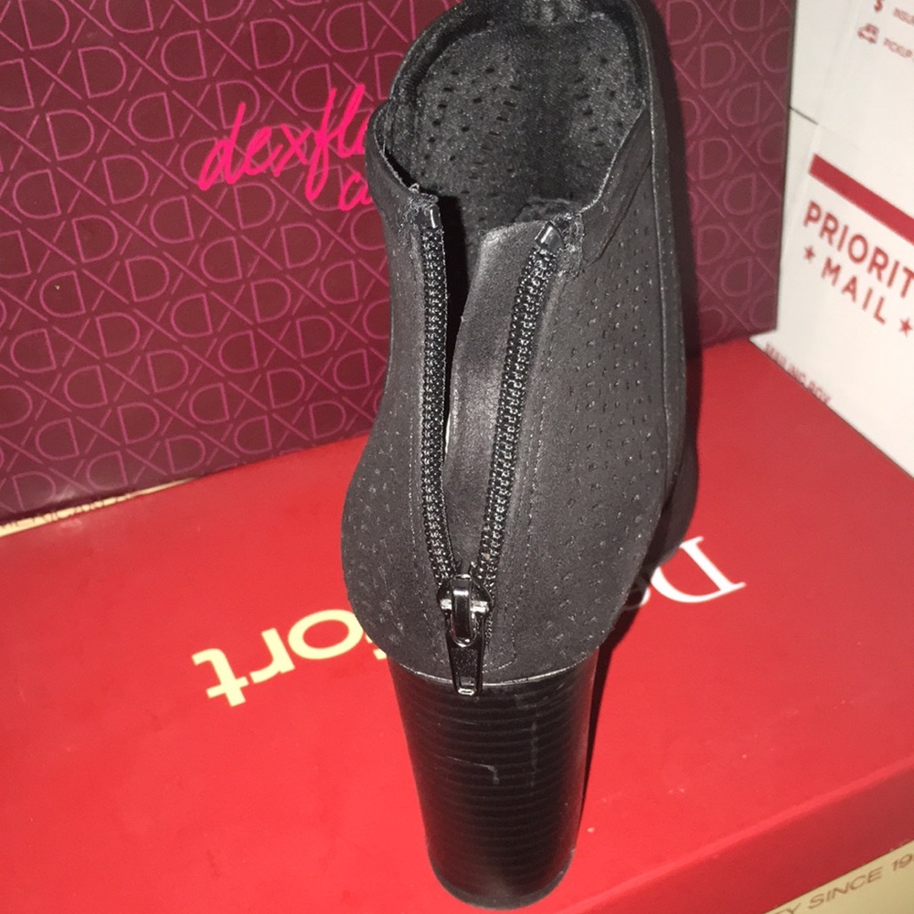 🌹Gorgeous NWT comfortable black beauty boots - Picture 2 of 5